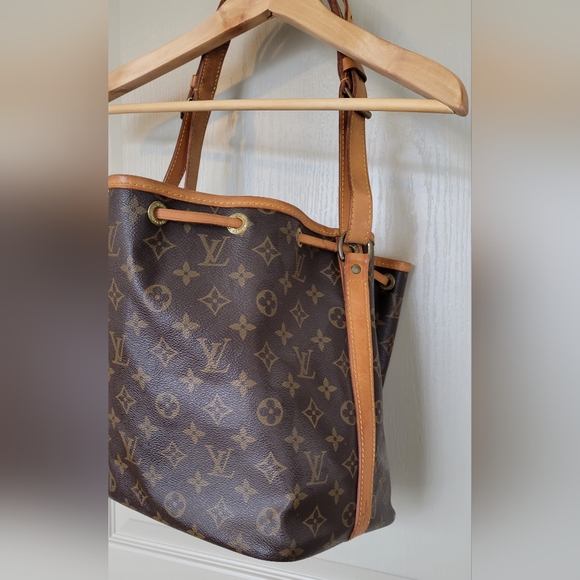 LOUIS VUITTON Monogram Petit Noe Bag - Picture 9 of 16